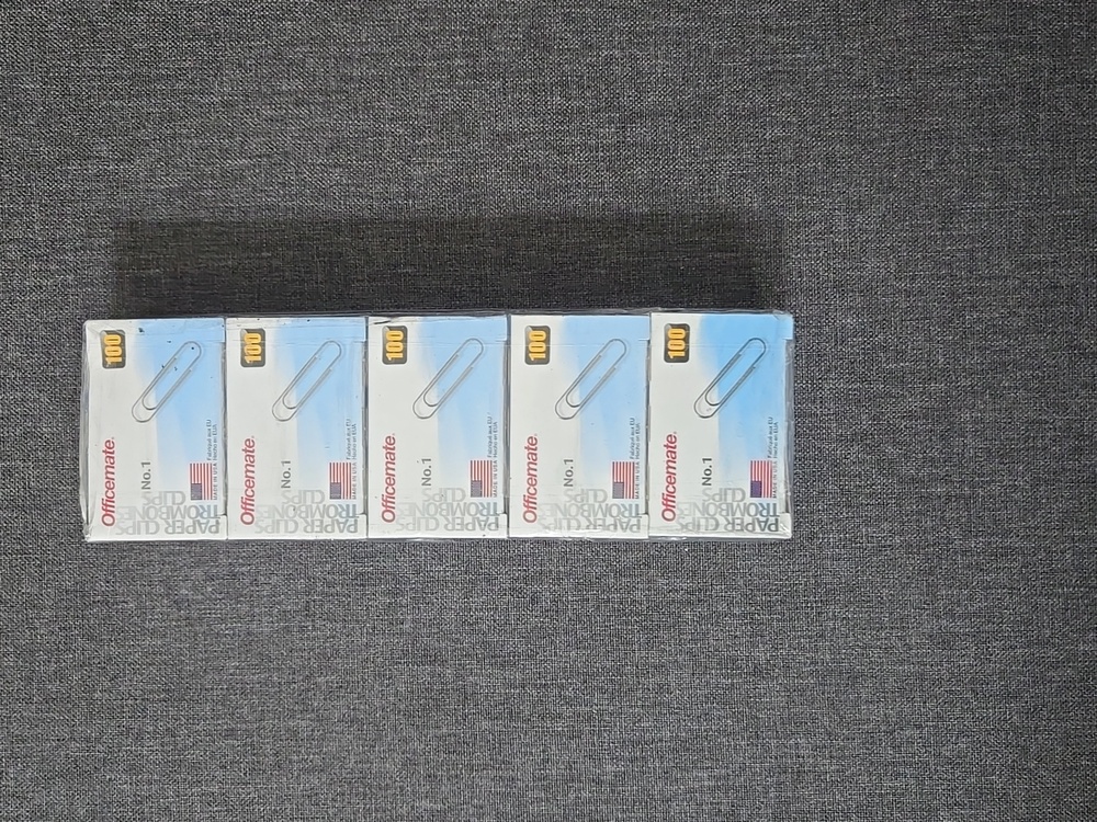 💥Officemate Paper Clips  10 Packs of 100